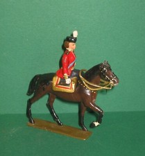 LUCOTTE CBG MIGNOT plomb 54 mm  LA REINE ELISABETH II  D'ANGLETERRE  N° 05