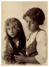 Giovani Crupi, Von Gloeden  Tirage albuminé  16,5x12  Circa 1875   Tirag