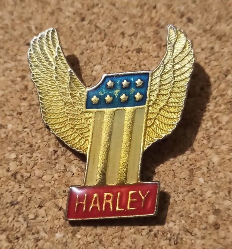 Pin harley davidson numéro - pin's,