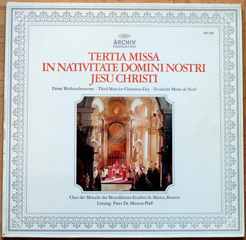 Chant gregorien troisième - •,