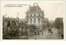 42. n°37200 . rive de gier . passage a niveau et maison marrel