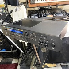 Roland JV-1080 Sound Module