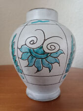 VALLAURIS - ALAIN MAUNIER - Vase pansu aux fleurs bleues - fond gris - Grès