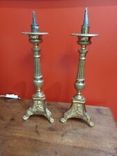 PAIRE PIQUE-CIERGE /STYLE classique/BRONZE DORE XIXème/H 40 cm