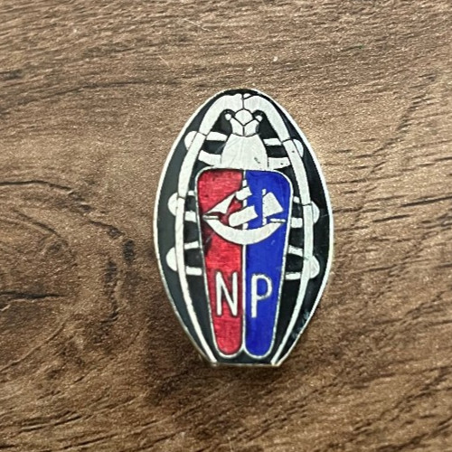 Insigne militaire n682 école - militaire,