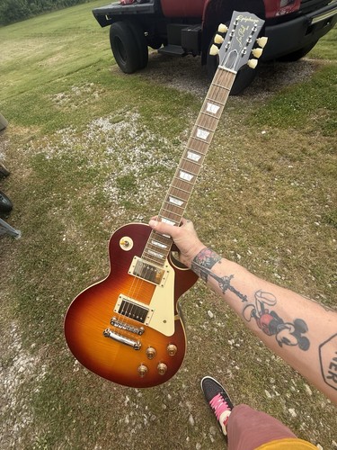 Epiphone inspired gibson - inspired,
