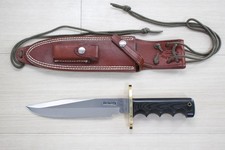 Randall Made Model 14 Attack