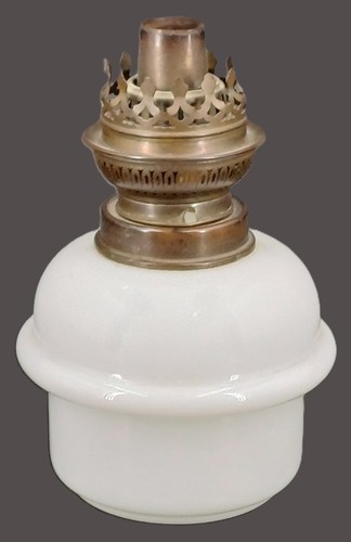 Pied lampe pétrole - de,
