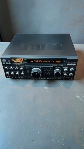 émetteur récepteur yaesu - Émetteur-récepteur,