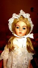 ANCIENNE POUPEE BRU PORCELAINE