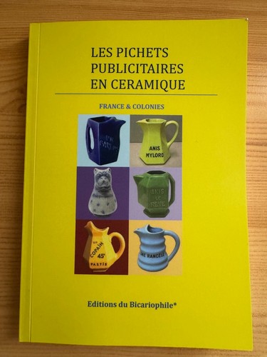Livre sur les pichets - sur,