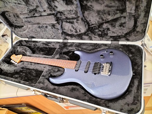 Musicman luke3 electric guitar - electric,