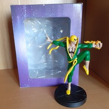 IRON FIST Figurine Marvel 15