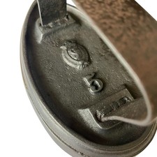 Ancien fer à repasser en