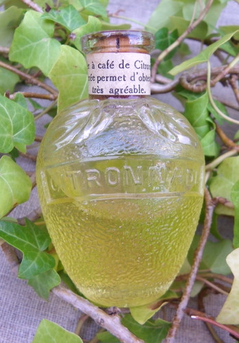 Ancien petit flacon verre - ancien,