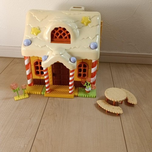 Sylvanian families play house - families,