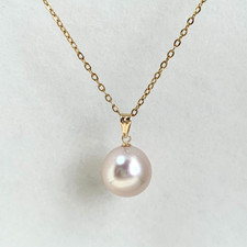 Pendentif léger ovale en