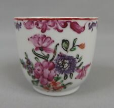 ancienne tasse en porcelain de