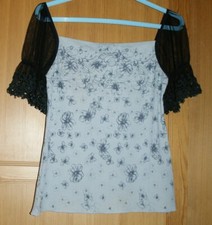 TEE SHIRT Fantaisie FEMME Marque SUGGEST PAIN DE SUCRE Taille 2  manches Courtes