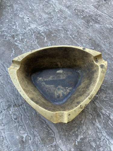 Cendrier bronze brutaliste - en,