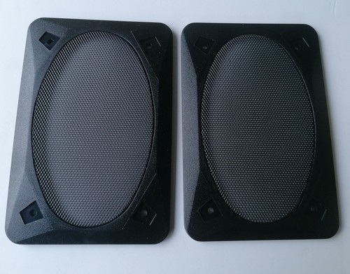 Grilles haut parleur - 2,