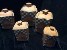 Série Boites Anciennes à