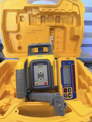 Spectra precision laser - laser, level