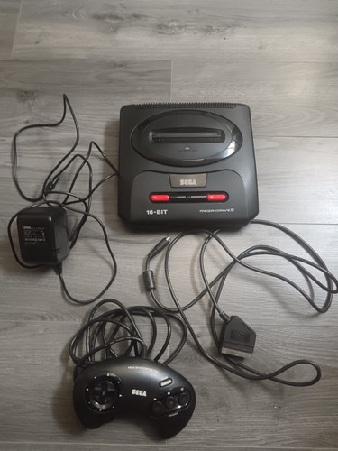 Sega mega drive console - 2,
