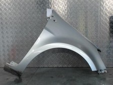 Aile avant droit RENAULT CLIO 3 PHASE 2 BREAK 631003362R