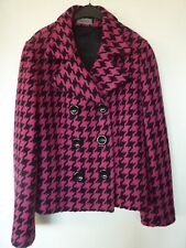 NEUVE ! VESTE COURTE JEAN COSTE EN TWEED PIED DE COQ FUCHSIA ET NOIR T42