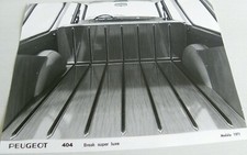 Photo presse PEUGEOT 404 break super luxe modèle 1971 //215