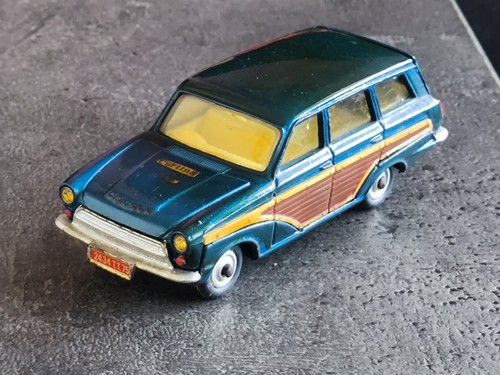 Corgi toys ford consul - 1/43,