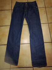 Jean homme Levis 843 taille 29/32 Très bon état