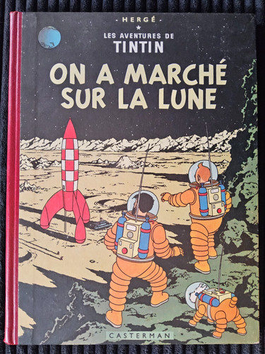Tintin marché sur la - a,