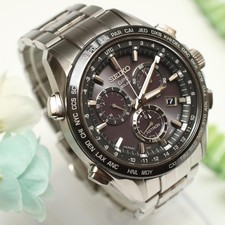 Montre solaire Seiko Astron