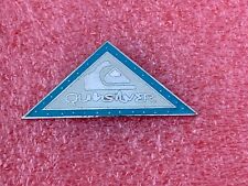 T18 Pins QUIKSILVER Logo Great Waves Surf Vintage Lapel Pin