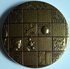 MEDAILLE CALENDRIER 2003