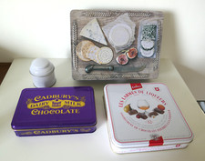 Lot 4 boîtes de rangement en métal Cadbury’s Marks & Spencer Villars