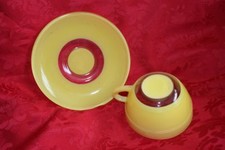 2 ANCIENNES TASSES ET SOUCOUPES VINTAGE ORANGE ET JAUNE  DURALEX MADE IN FRANCE