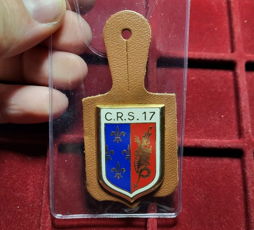 128 pucelle insigne - #128-3, /