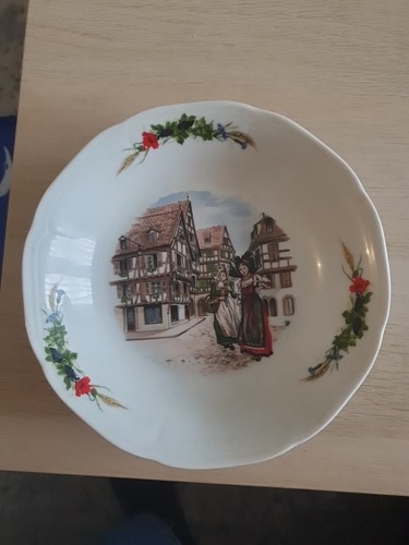 Assiette porcelaine village - porcelaine,