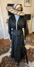 Ancien costume époque - ancien,