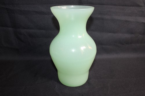Ancien vase verre opaline - en,