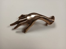 "La main" d' Yves Lohé bronze
