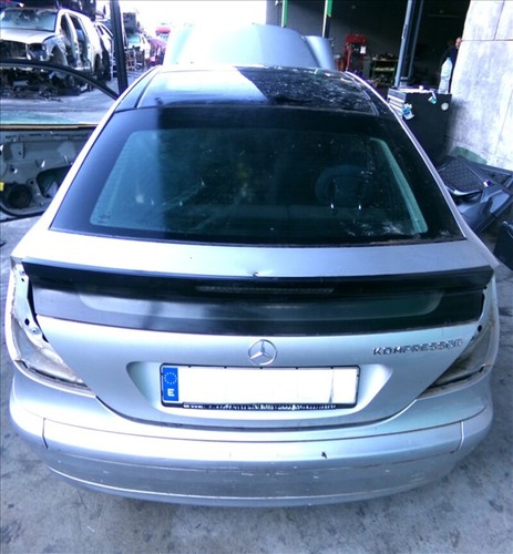 Hayon mercedes 200 0 g - 2.0,