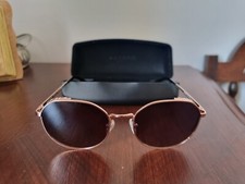 "Je vends des lunettes de