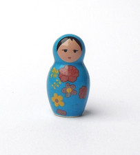 cyb - Fève poupée russe