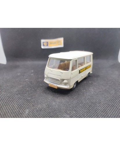 Peugeot j7 minibus - ▄▀▄,