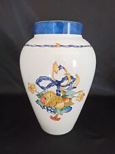 VASE EN PORCELAINE DE LIMOGES BERNARDAUD Modèle BORGHÈSE 