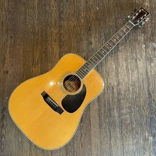 Guitare acoustique MIJ Morris